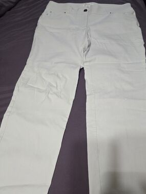 Madison White Straight-Leg Pants with Snap Button